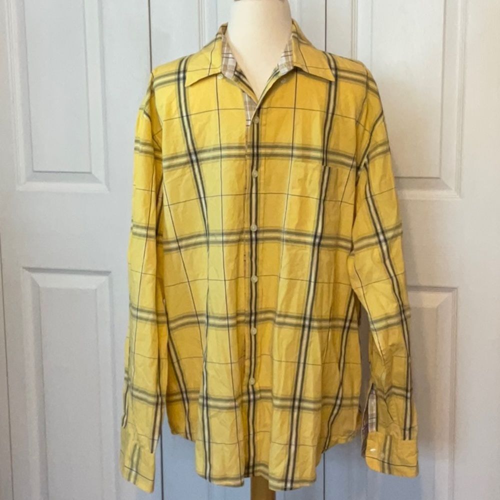 Izod Yellow Black White Plaid‎ Shirt Size Large Button Down